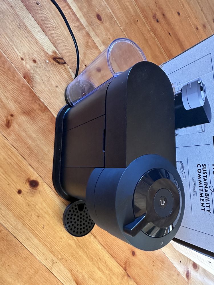 Ekspres Nespresso Veruto Next