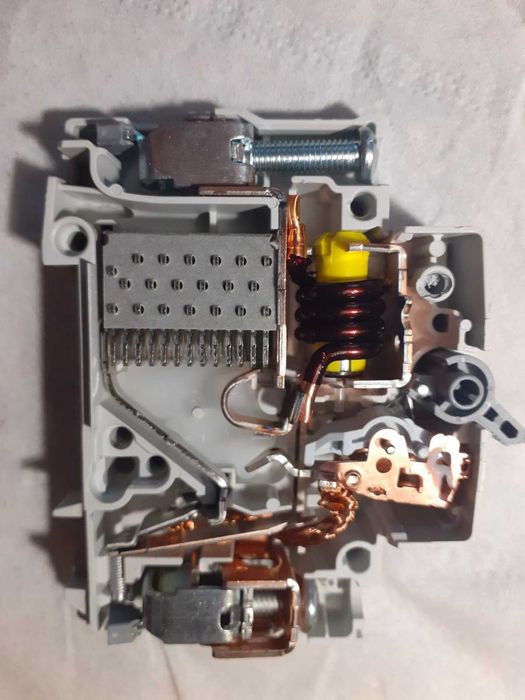 Перебрать, переделать, перепаковать автоматы от 10А до 63А