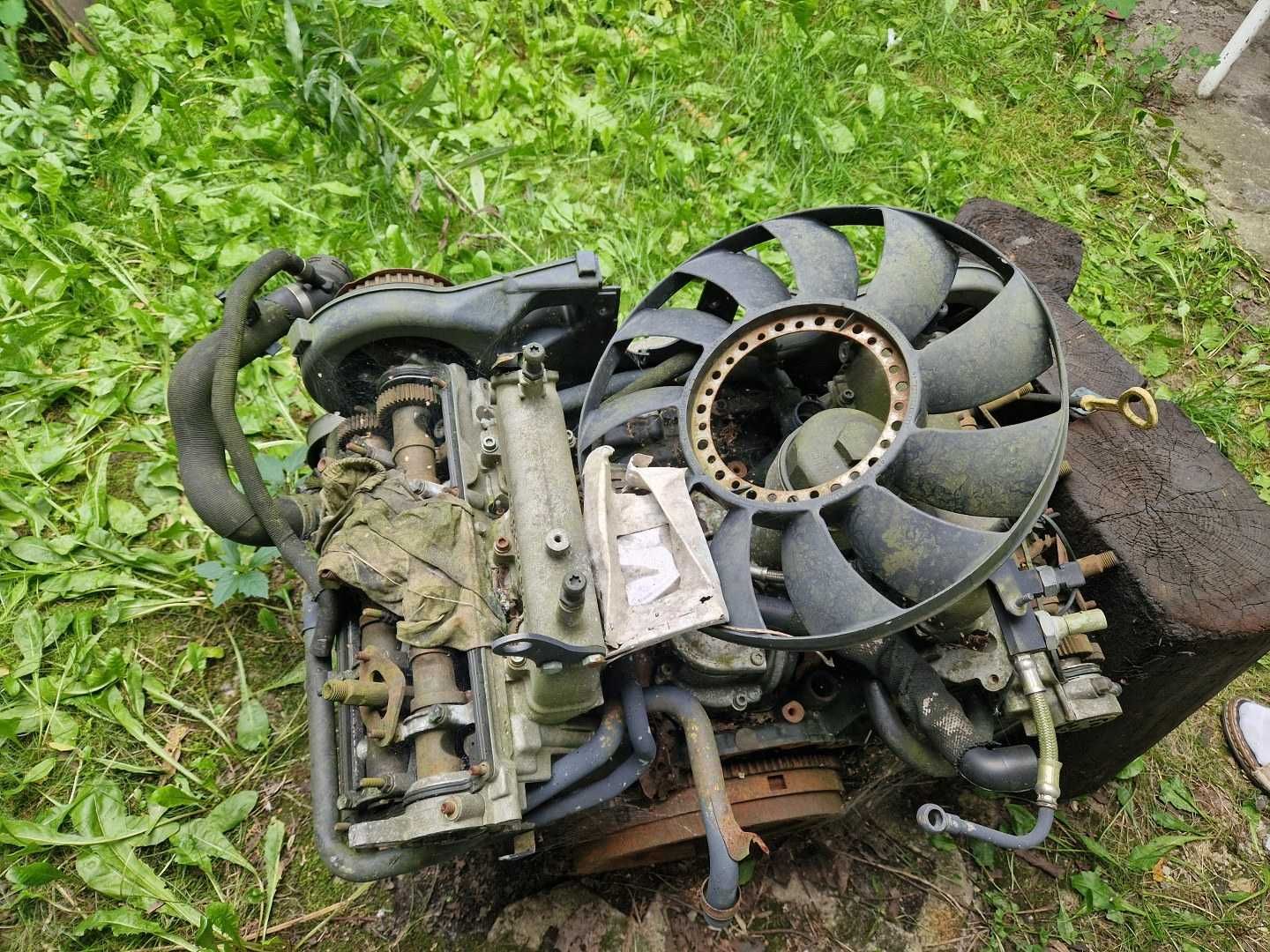 SILNIK AUDI A4 B6 2.5TDI 180KM Na Części Uszkodzona Głowica