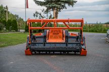 MULCZER LEŚNY WGŁĘBNY ORKAN ML R4 220, 225 rozdrabniacz frez stały ząb