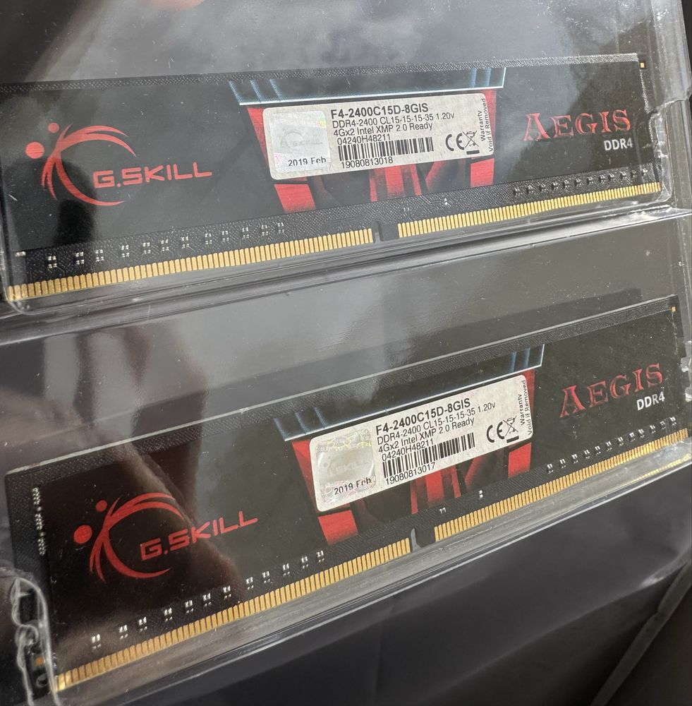 Memória Ram 8GB (4GB + 4GB) DDR4 2400MHz