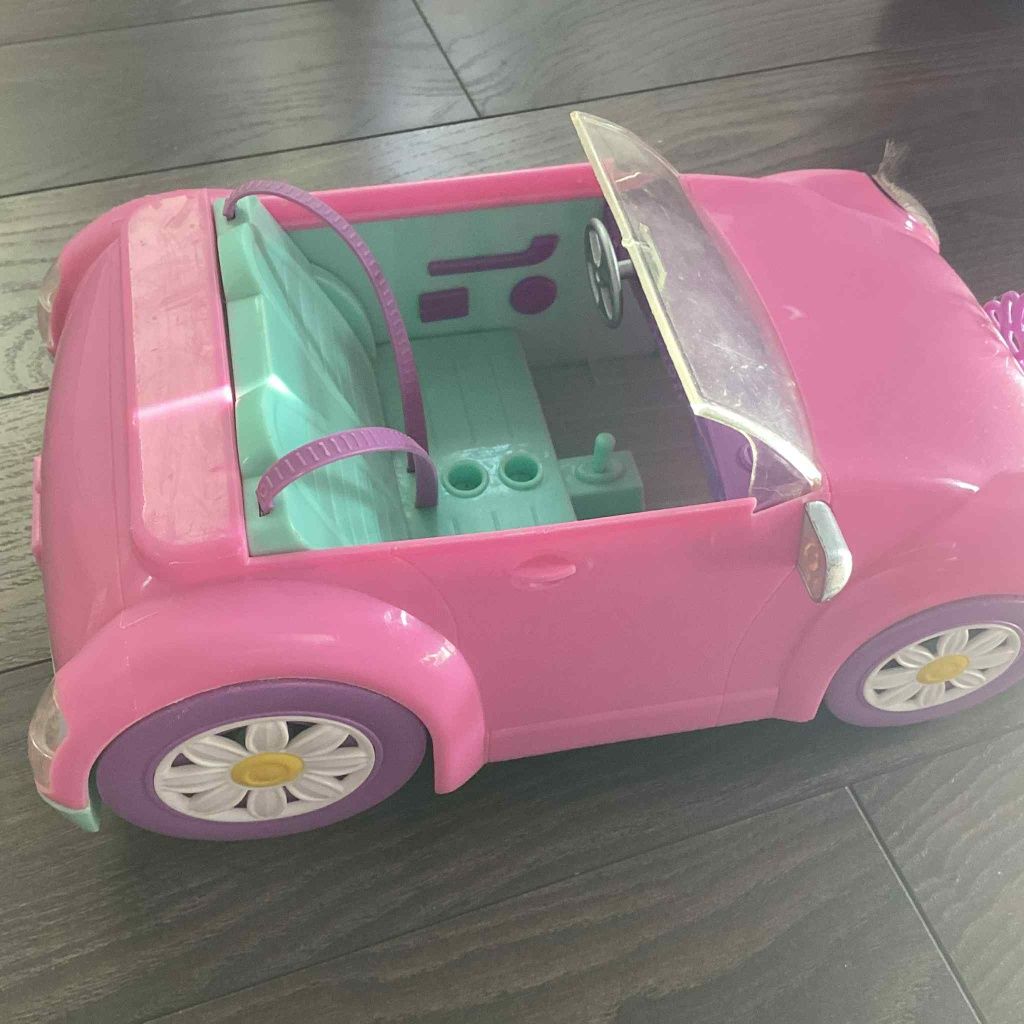 Auto dla lalek barbi