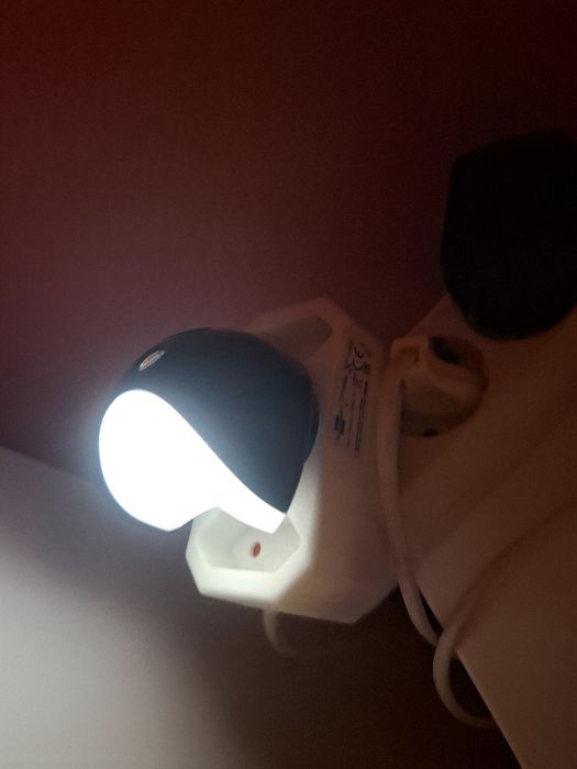 Iluminação de presença para quarto de bebé