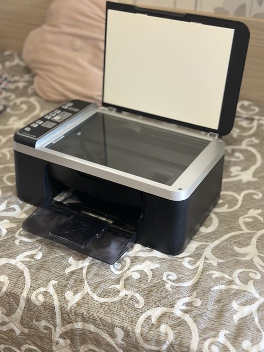 Принтер/сканер/ксерокс HP
