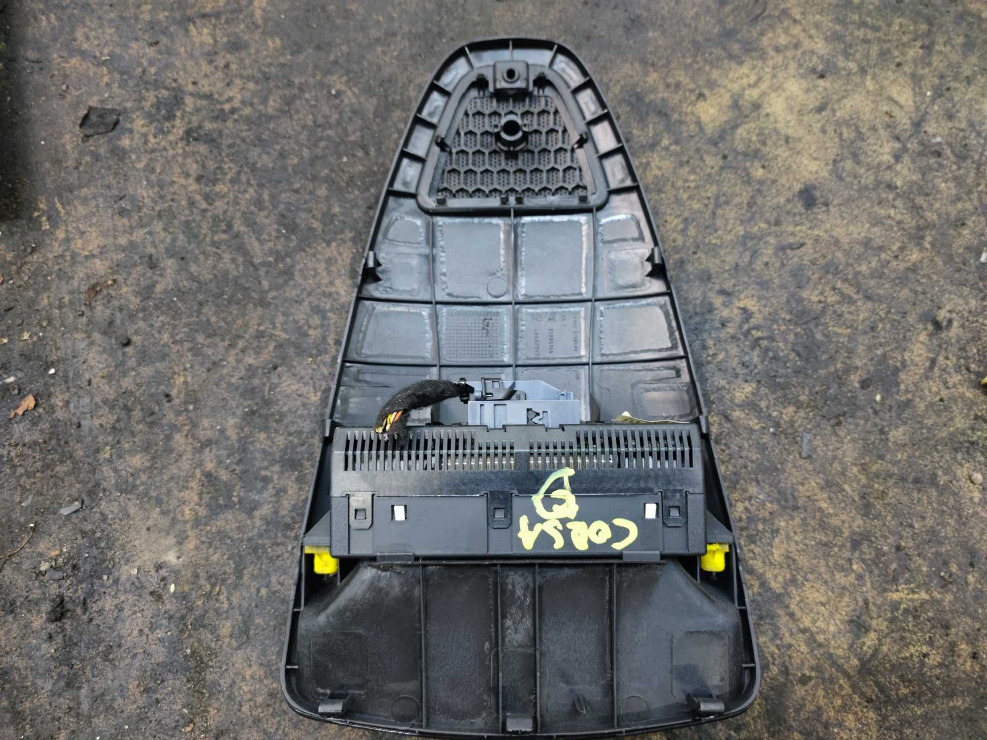 Opel Corsa D Panel Wyświetlacz Zegarek Obudowa