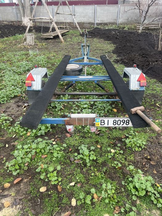 Продам Лафет з Лодкою