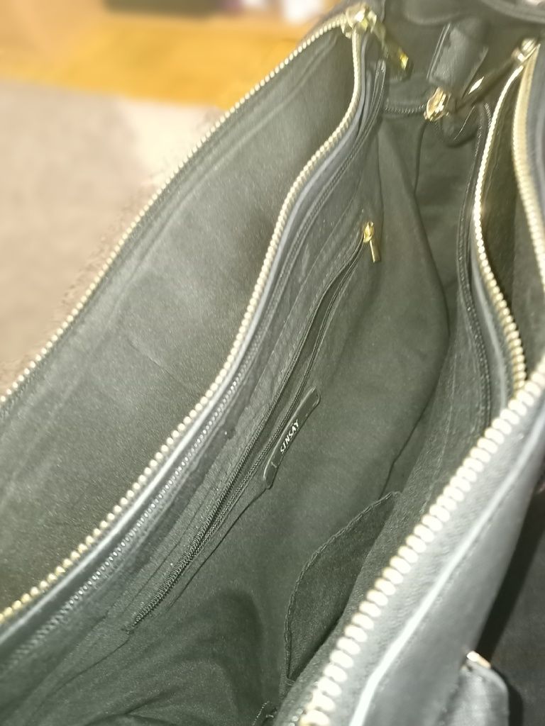 Torba damska ze złotymi dodatkami