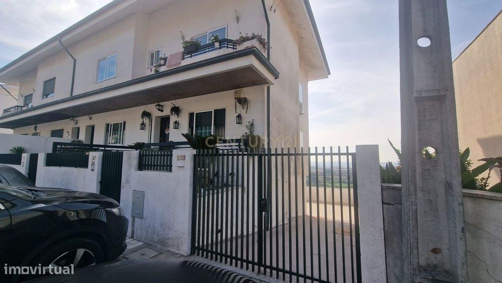 Andar Moradia T2 em Baguim do Monte, Gondomar