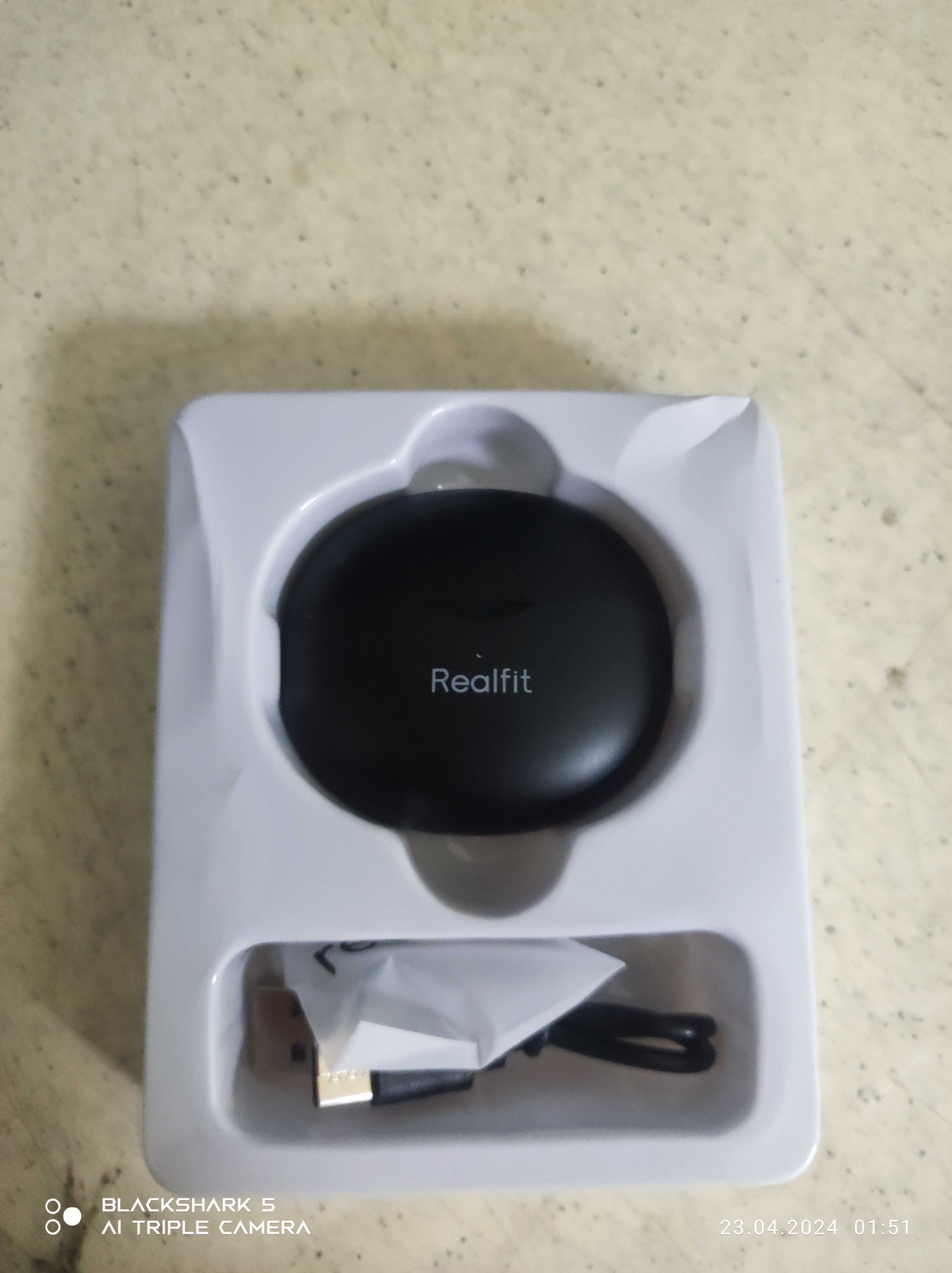 Bluetooth sluchawki Realfit F2. Czarny