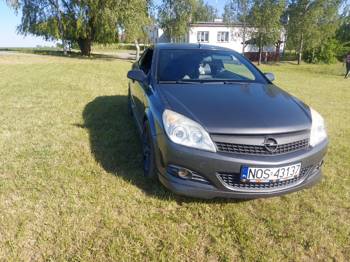 Opel Astra TWINTOP 06-10