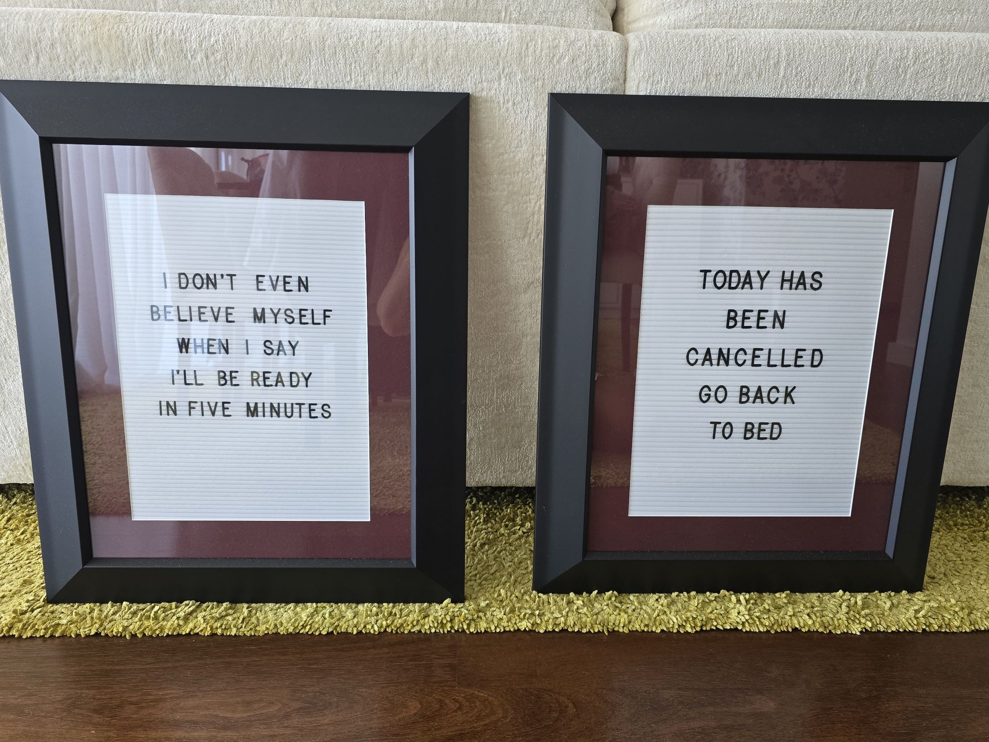 Vendo conjunto de 2 quadros novos