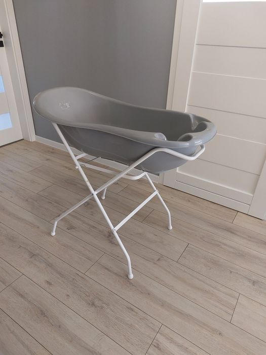 Wanienka ze stojakiem