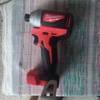 Гайковерт акумуляторний Milwaukee M18 CBLID-0