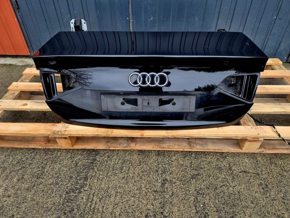 Audi A4 B8 Klapa Tylna Sedan LY9B