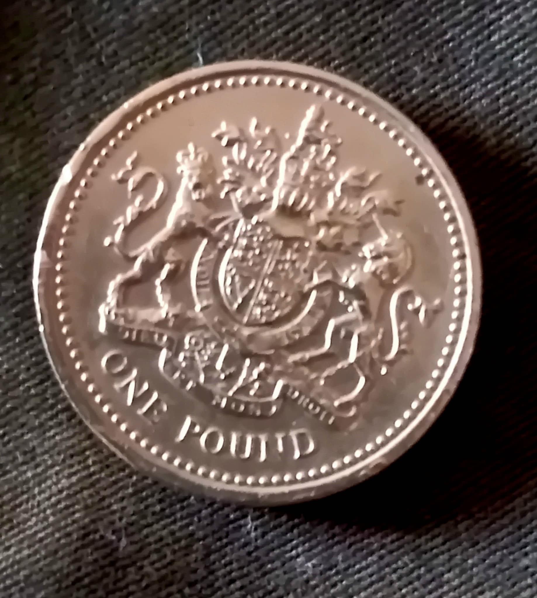 1 british pound moeda colecao rainha