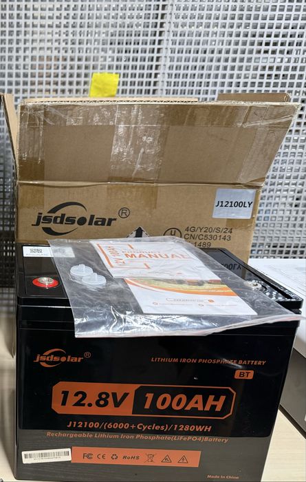 Продам фосфатну(lifepo4) батарею 12V 100Ah з блютузом