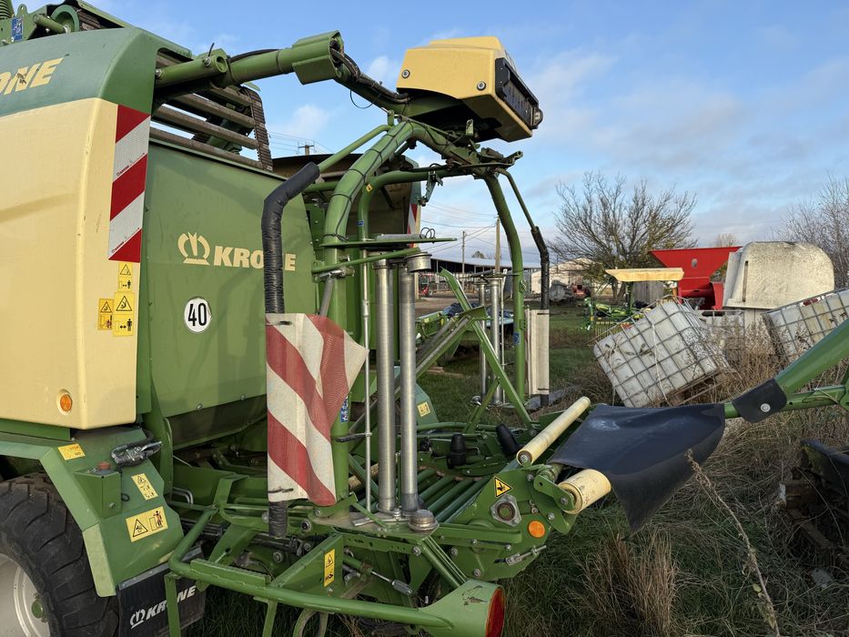 Тюкопрес з обмотчиком Krone