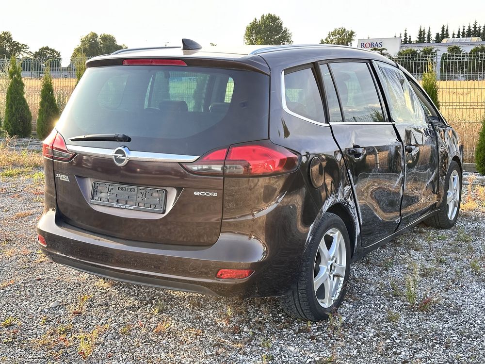 Opel Zafira C Tourer 1.4 Turbo 140 KM* 7 osob* Navi*Kamera*Martwe pole