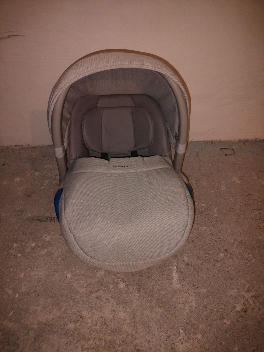 Sprzedam wózek 3w1 bexa ideal