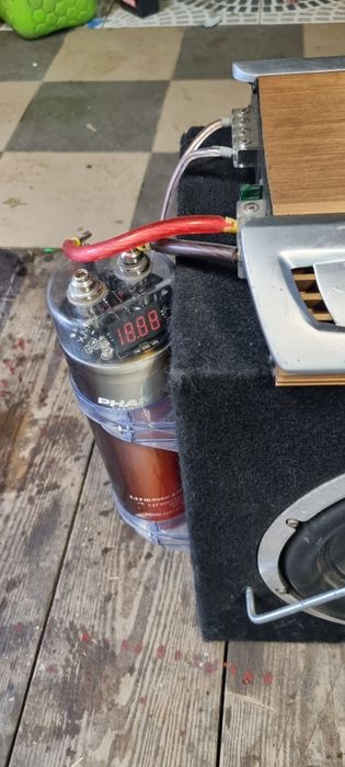 Subwoofer samochodowy