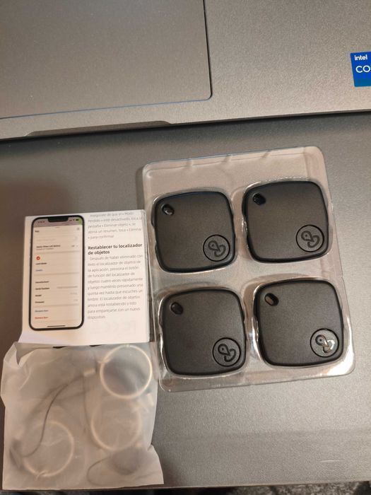 Zestaw 4 lokalizatorów Ei Tag zgodnych z Apple Find My