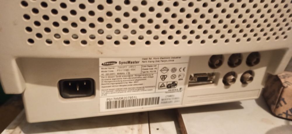 Монітор Samsung Syncmaster 700IFT PG17ISBU/EDS