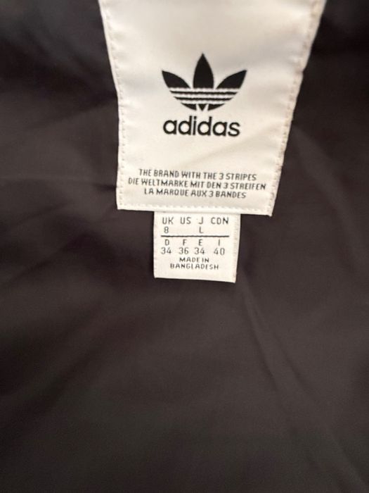 Жіноча курточка Адідас