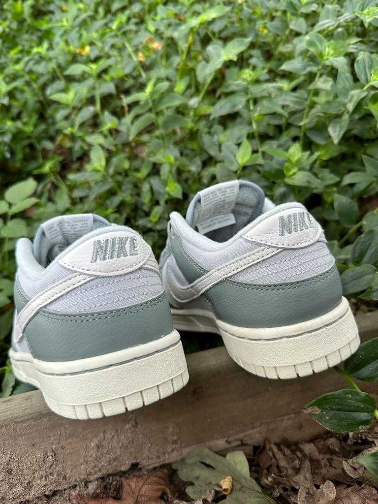 Nike Dunk Low Mica Green