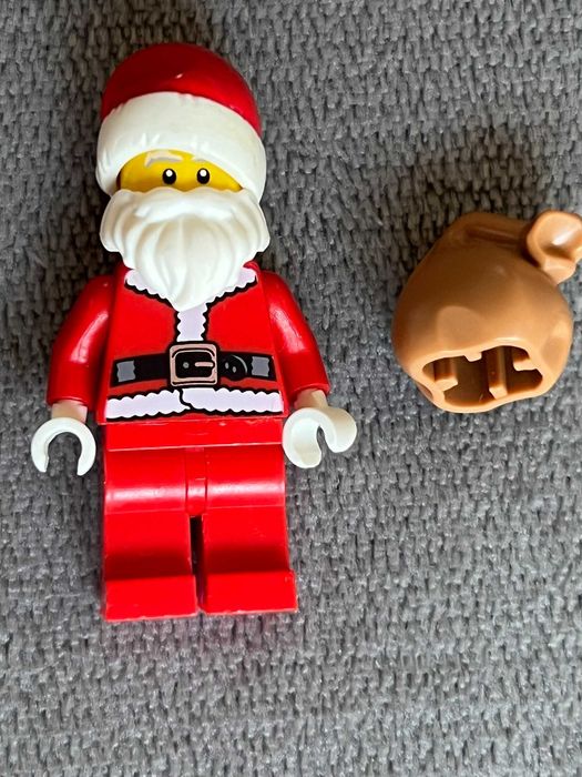 Minifigurka LEGO kol122, col122 Święty Mikołaj, seria 8