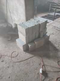 Bloczki betonowe fundamentowe 12x24x38