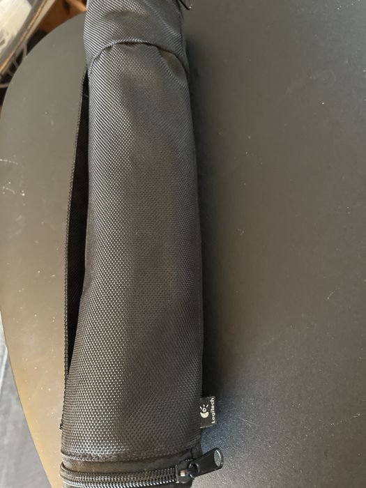 colunas portáteis Logitech mm32 com saco