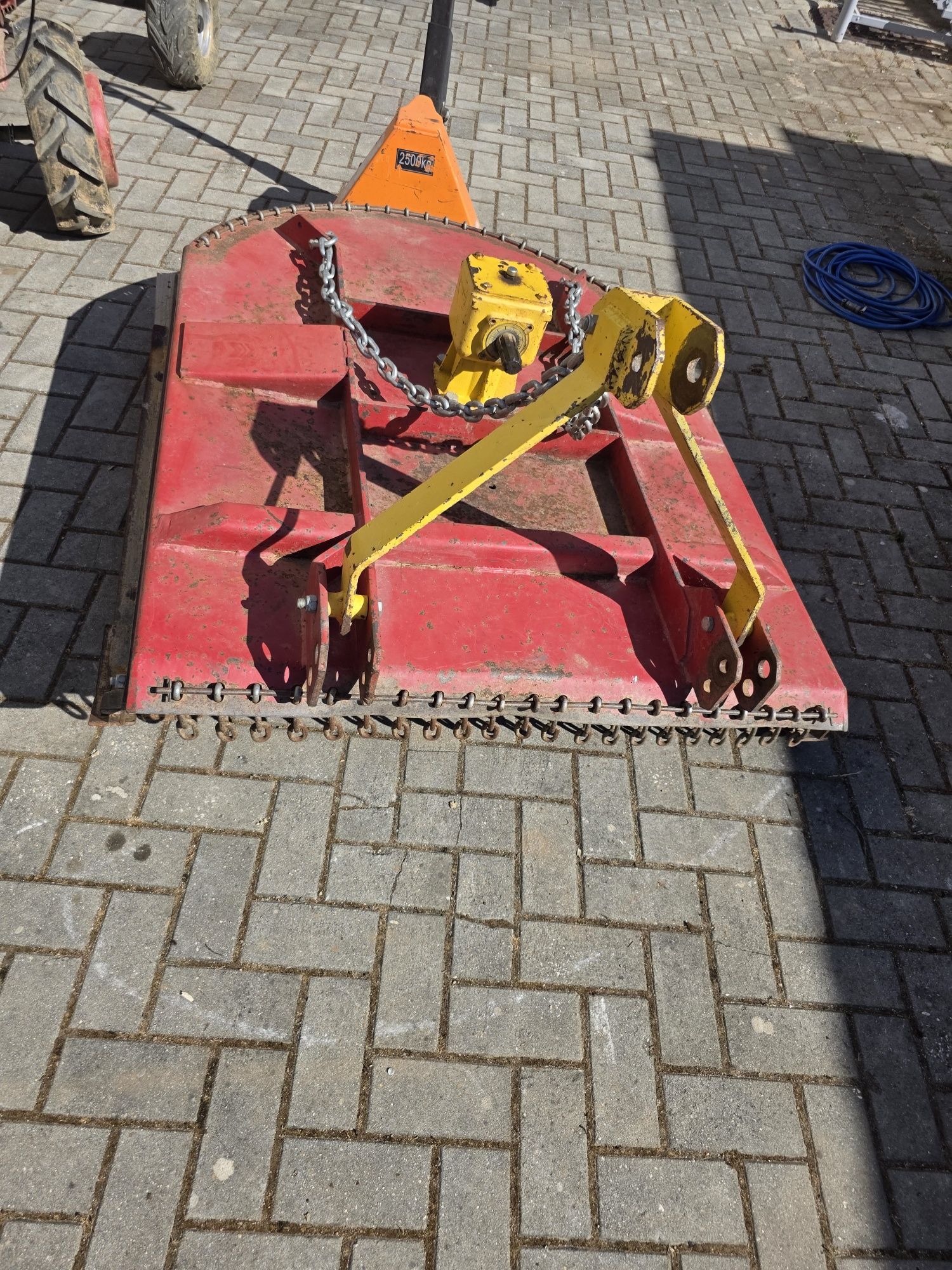 Destroçador / Capinadeira