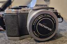 Olympus OM-D E-M10 Mark I