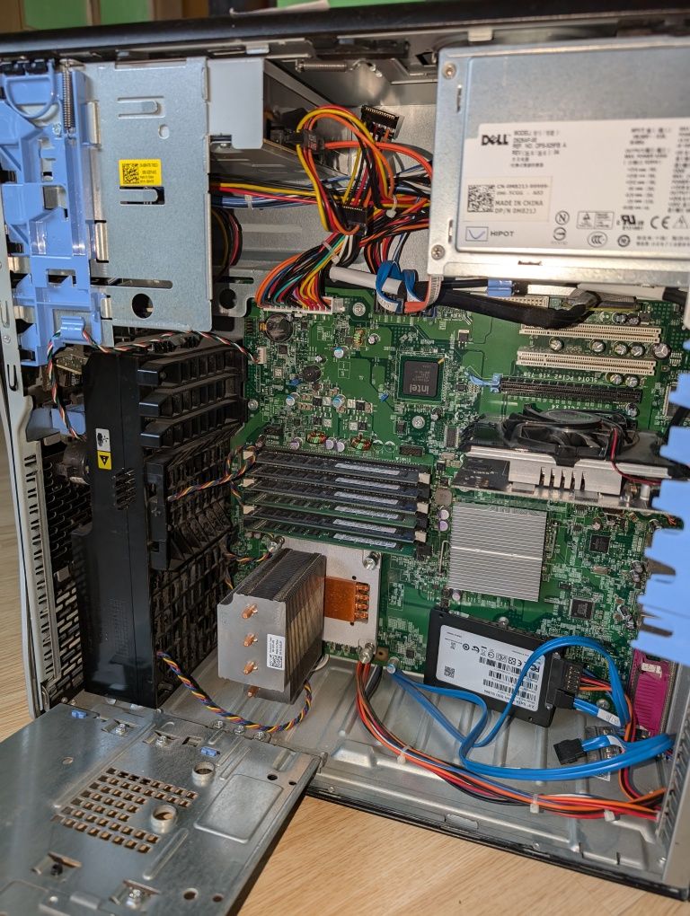 Komputer stacjonarny Intel Xenon W3689