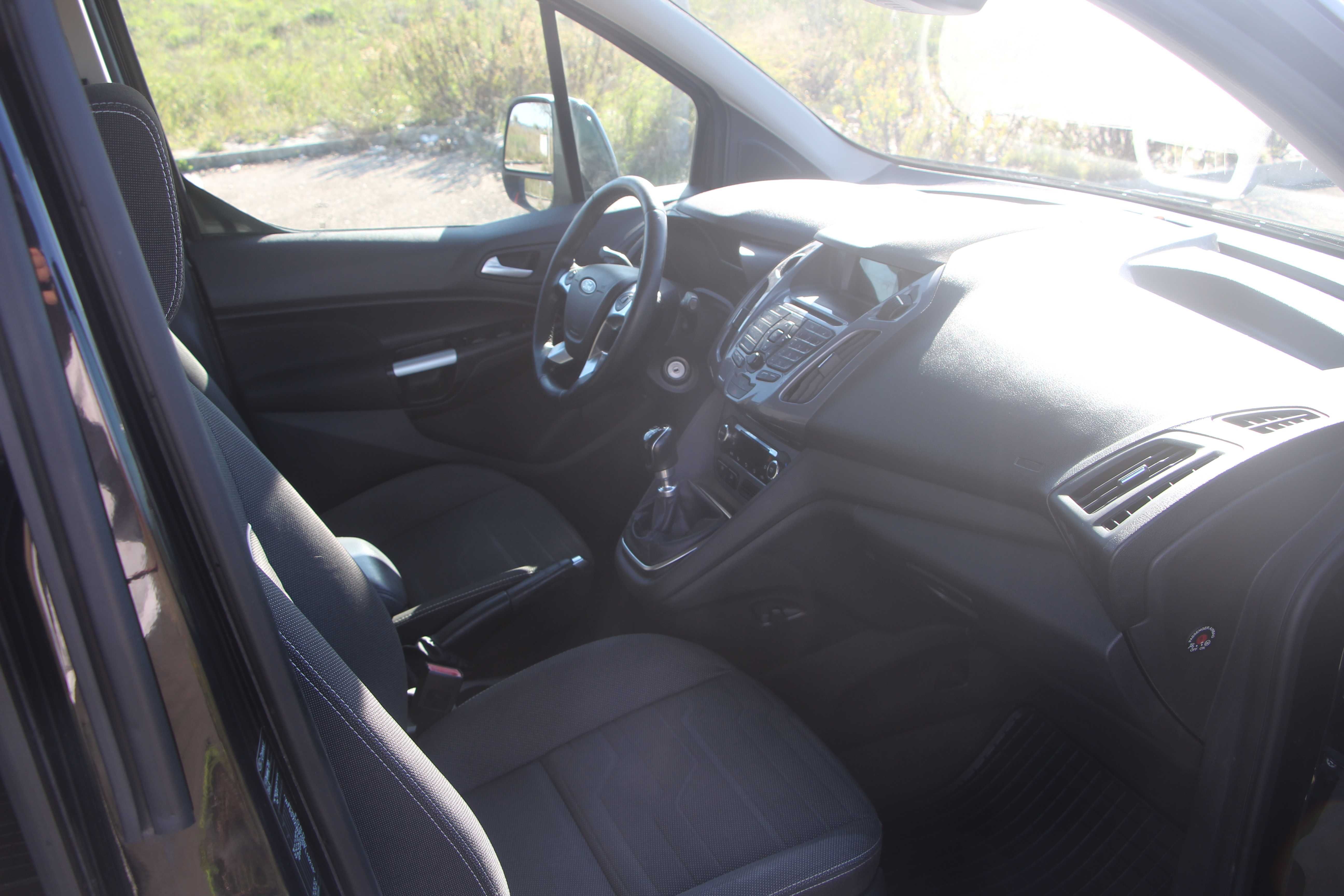 Ford Tourneo Connect Grand 1.5 TDCi (7 lugares)