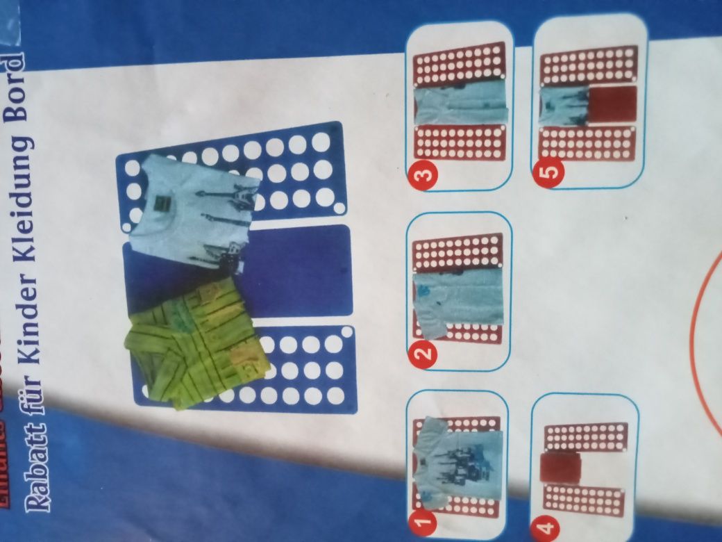 Dobrador de t-shirts para criança