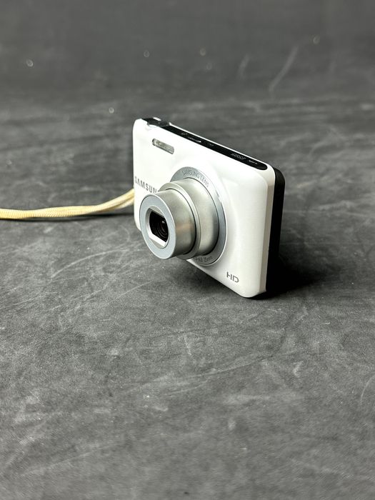 Samsung ES95 – цифровий фотоапарат, робочий