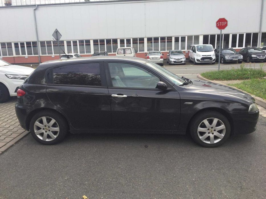 Alfa Romeo 147 1,6 TS   LPG skóra klima