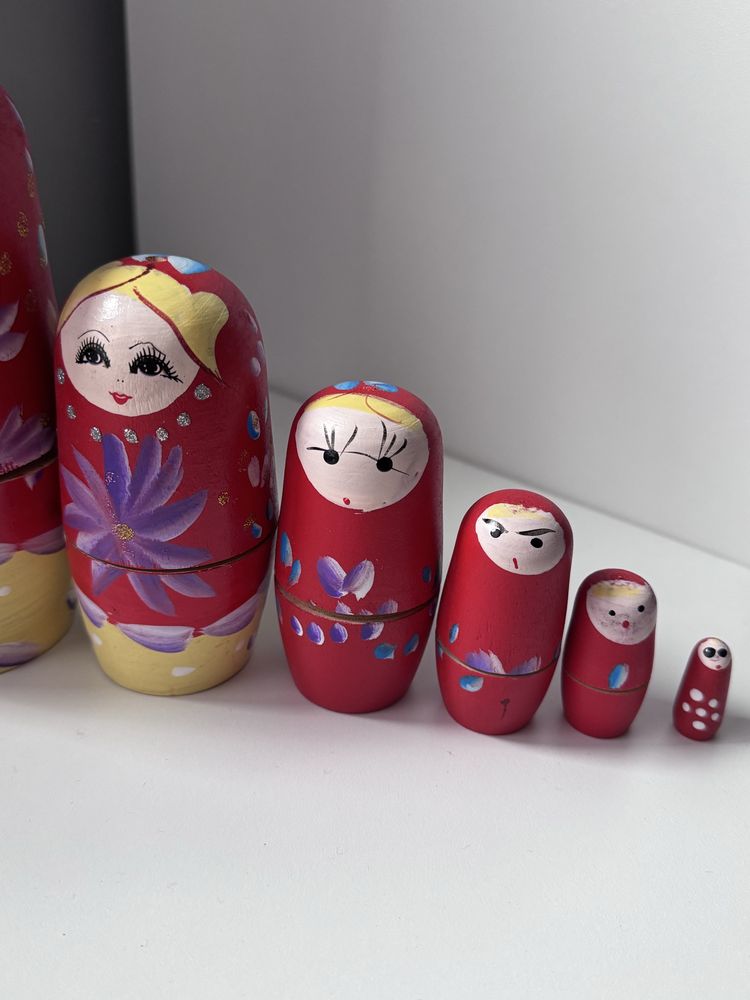 Drewniana matrioszka / rosyjska lalka
