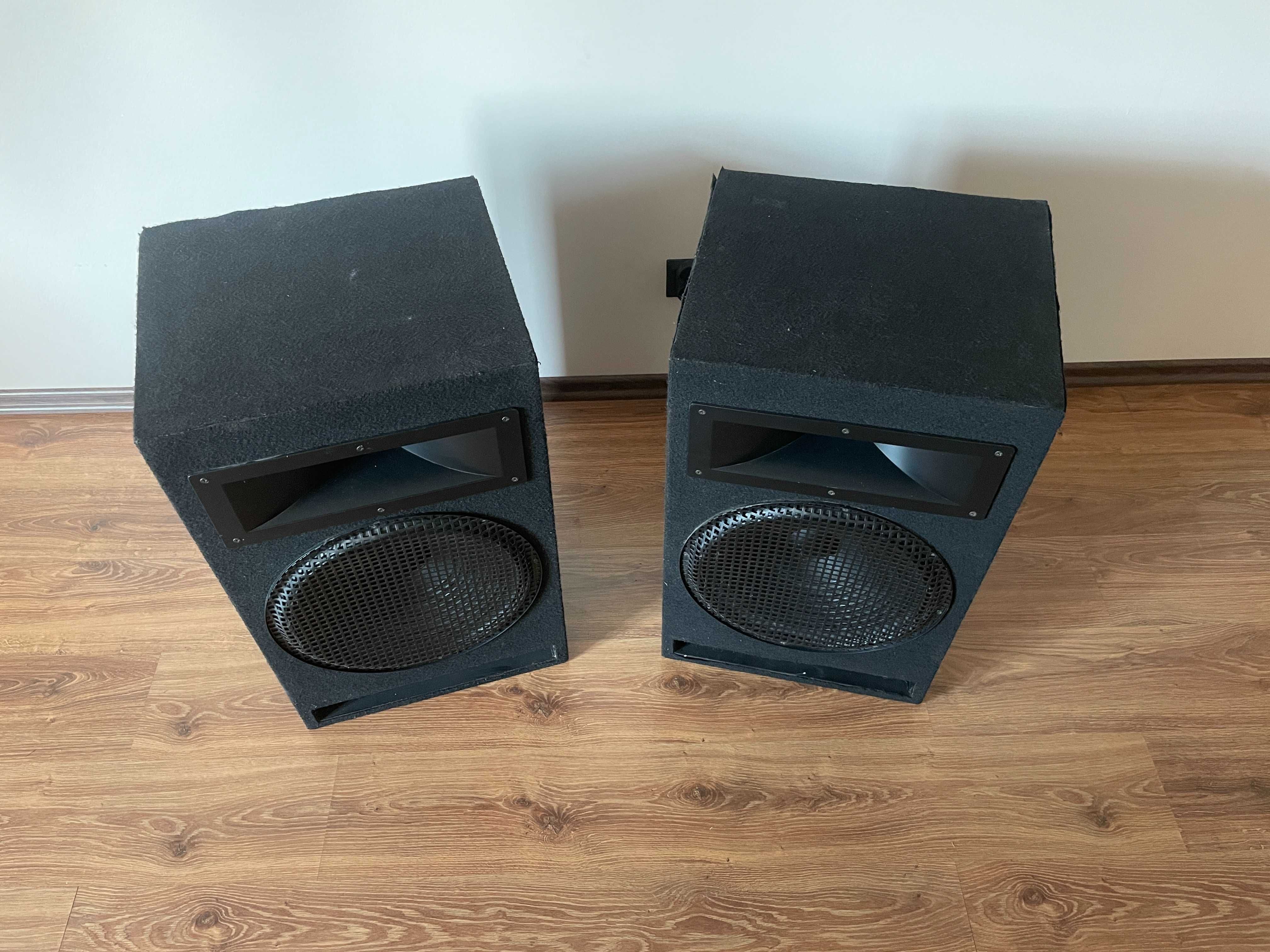 Kolumny estradowe STX 250w pasywne.