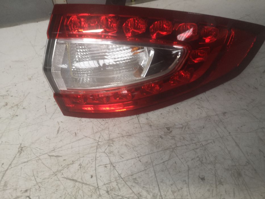 Lampa tylna prawa LED Ford Mondeo MK5