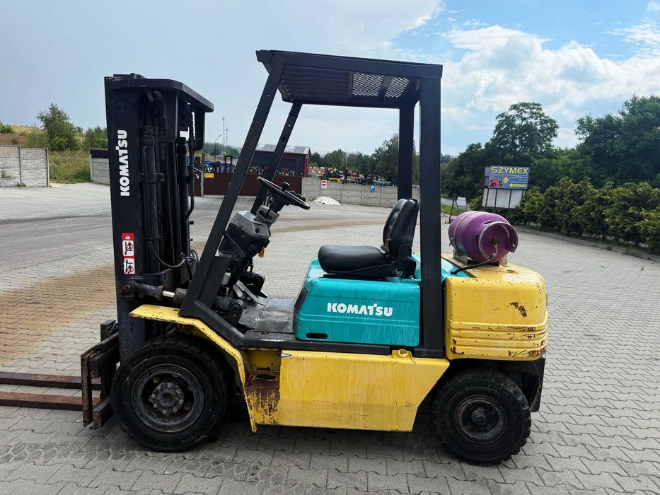 wózek widłowy KOMATSU FG25 LPG 2500kg Trpilex 4.30m przesuw 8000mtg