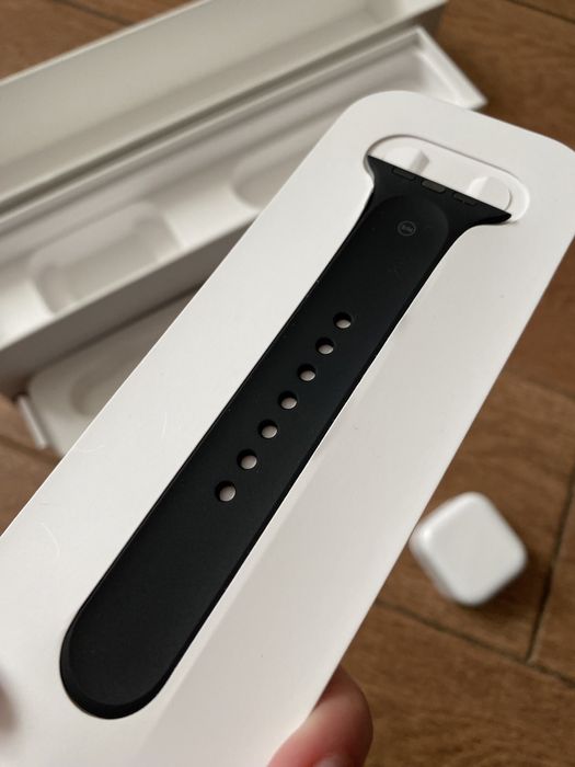 Коробка  + запасний ремінець + блочок