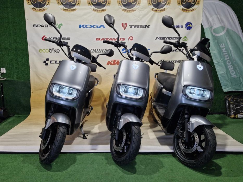 Skutery elektryczne Yadea E8S na wynajem