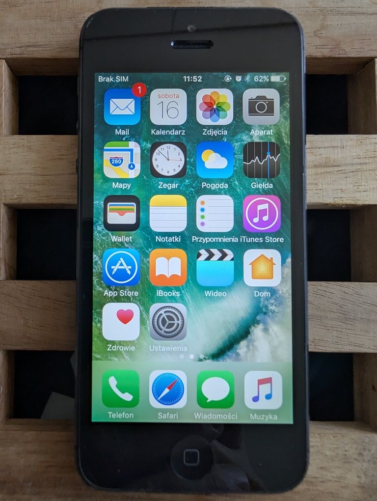 Apple Iphone 5. Bardzodobry stan. Sprawny