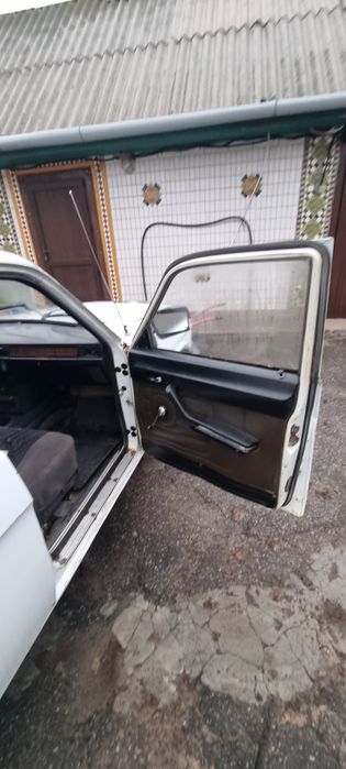 Продам Волгу 2410