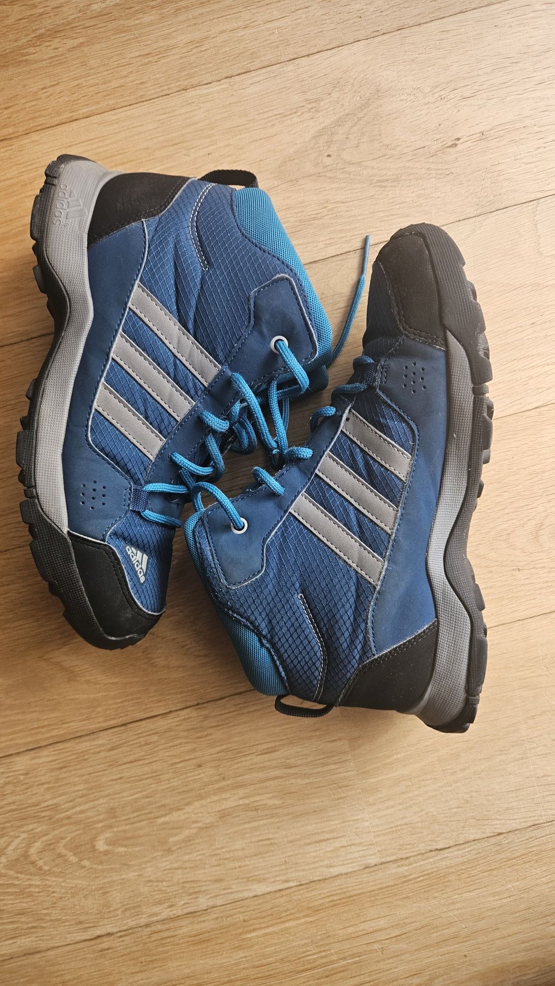 ADIDAS Hyperhiker K