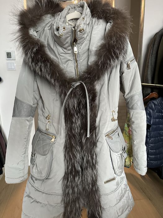 Kurtka zimowa z naturalnym wykonczeniem