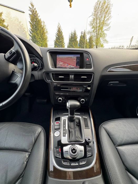 Audi Q5 Premium Plus 8R 2014 рік