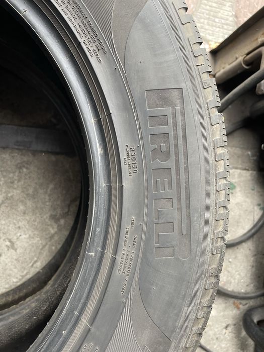 Шины 215/65 R17 Pirelli б/у пара зима 5,5мм U6